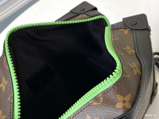 TRUNK VUITTON LOUIS SOFT 0727